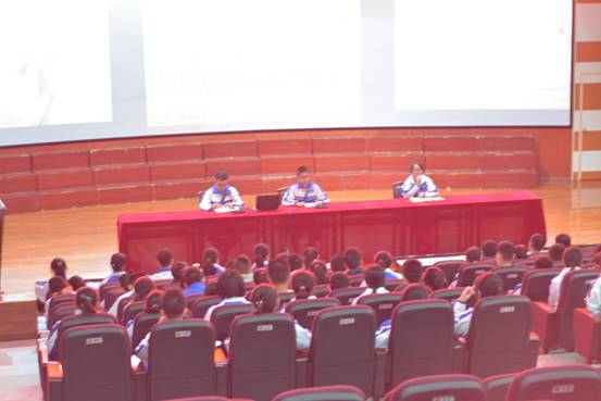 务实创新，精诚团结 ——学生会第六届全体大会第三次全体会议隆重召开