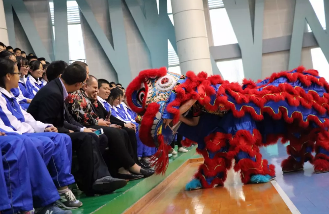 人文四天 | 传承“非遗”文化，立足国际教育