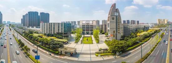 四川省成都市石室天府中学考试广播系统升级改造采购项目竞争性磋商（采购更正公告）