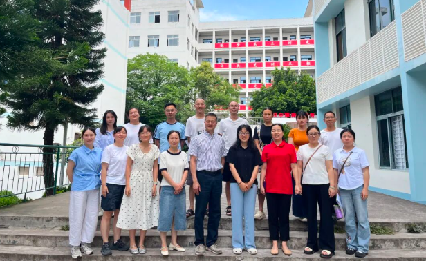 成都石室中学、石室天府中学、汉源一中三校携手启新章：联合教研共探新高考时代育人方略