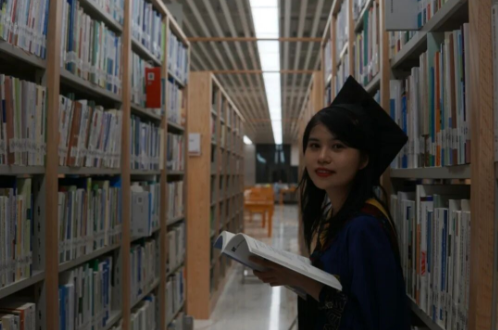 “交子”到“骄子”（二） | 郭肖岚：数学科代表到北大，用AI（爱）引领教育新未来