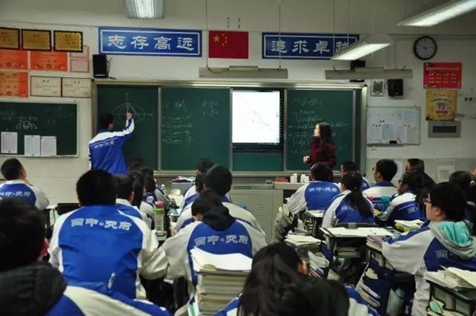 说明:https://mmbiz.qpic.cn/mmbiz_jpg/uPJ1csl0iaqQwFfGMib4gIB8Uu68SHb6puyJCUGL3X2Z4tCuqgLk9PU0CcaYpuZyQ3MOF5K2WibAou18NPuaLj9Wg/640?wx_fmt=jpeg&wxfrom=5&wx_lazy=1