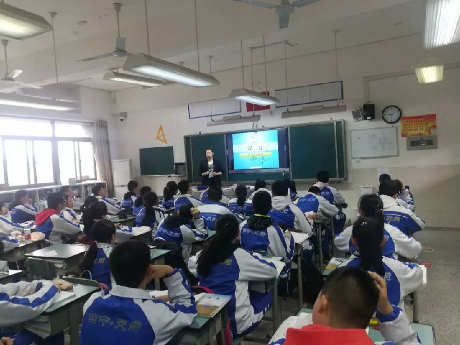 说明:https://mmbiz.qpic.cn/mmbiz_jpg/uPJ1csl0iaqQ6sV3jdlUKqDq1133Zy0eKXiaHzOqE76XOYk9rkkPfus775uWxUtI7lLiaV8LO7VWgDNukBTVFwFUw/640?wx_fmt=jpeg