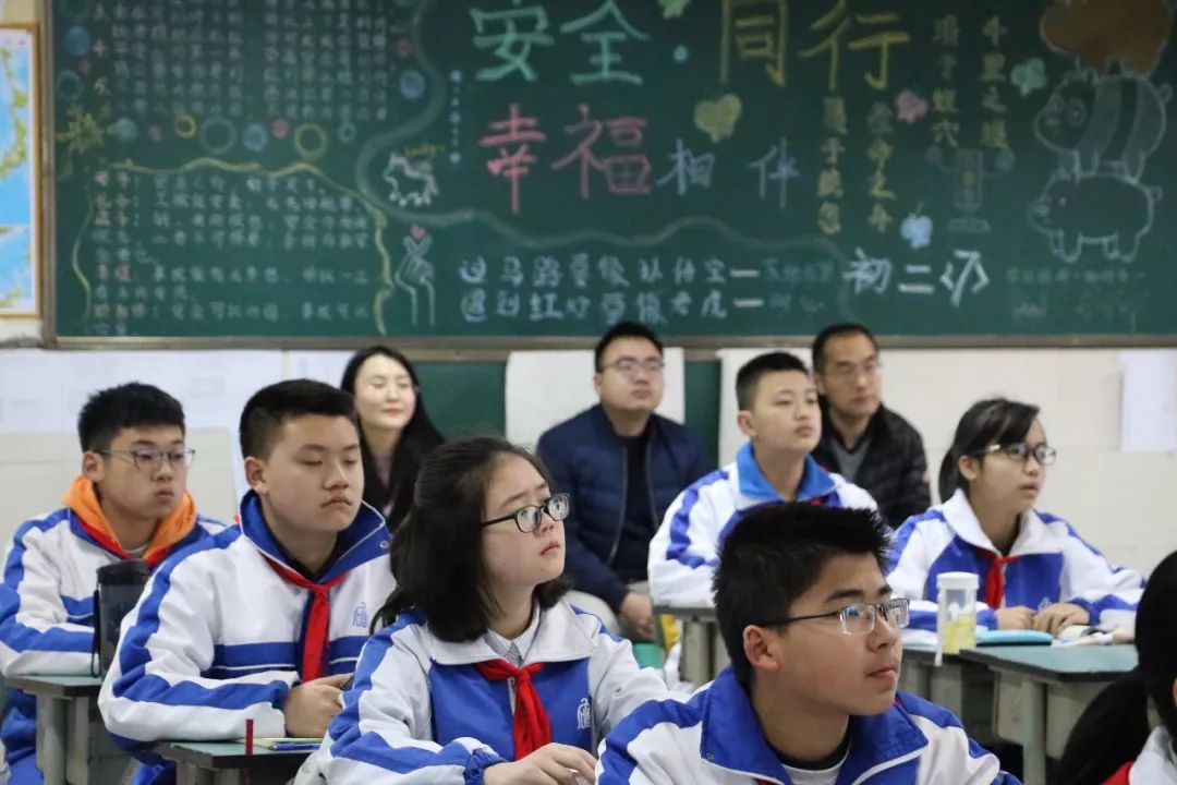 说明:https://mmbiz.qpic.cn/mmbiz_jpg/uPJ1csl0iaqQ6sV3jdlUKqDq1133Zy0eK38LCETP8ICXEVIn9UPRLmYp613WeHbuFpdndiaticianZO6XUs5yAx5cw/640?wx_fmt=jpeg