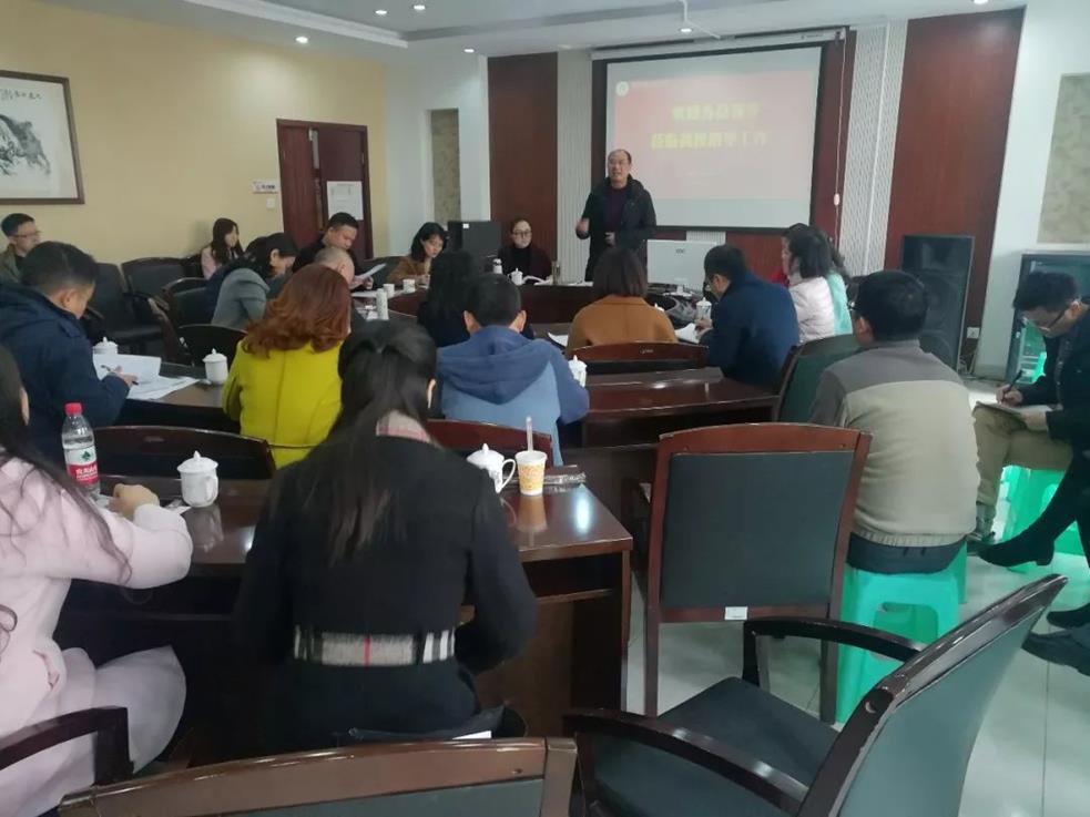 说明:https://mmbiz.qpic.cn/mmbiz_jpg/uPJ1csl0iaqQ6sV3jdlUKqDq1133Zy0eK5fHlcZnqSUqicJ0txfqSHpubLibbHuiasQC1KHlOCv1K41h6ZAQziamAlA/640?wx_fmt=jpeg