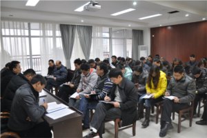 狠抓集体备课   推进教学工作