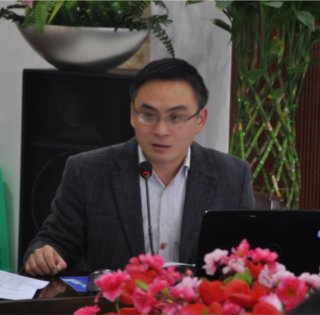 我校教学处举行新学期第五次青年教师培训会