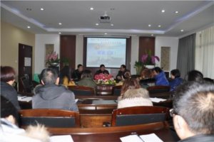 我校德育处组织召开生活老师工作总结会