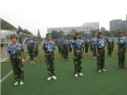 四排的小标兵
