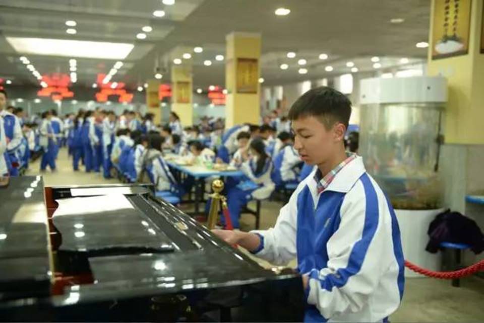 说明:http://mmbiz.qpic.cn/mmbiz_jpg/uPJ1csl0iaqSbeaNG8Lv9Wu5gWQErGy8Z3ibDHAI7cvaMITA7ZKtMfib2tKzsoZ1s7mSUic63DF0wfHQDdib9JrKScw/640?wx_fmt=jpeg&wxfrom=5&wx_lazy=1