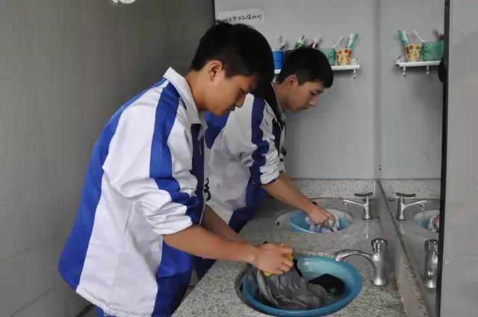 说明:http://mmbiz.qpic.cn/mmbiz_jpg/uPJ1csl0iaqSbeaNG8Lv9Wu5gWQErGy8ZT8mRvcLGxa5F4l5RfWUogUow6kmg2QicLFFgZ1bPre2A4meibibibfqtKg/640?wx_fmt=jpeg&wxfrom=5&wx_lazy=1