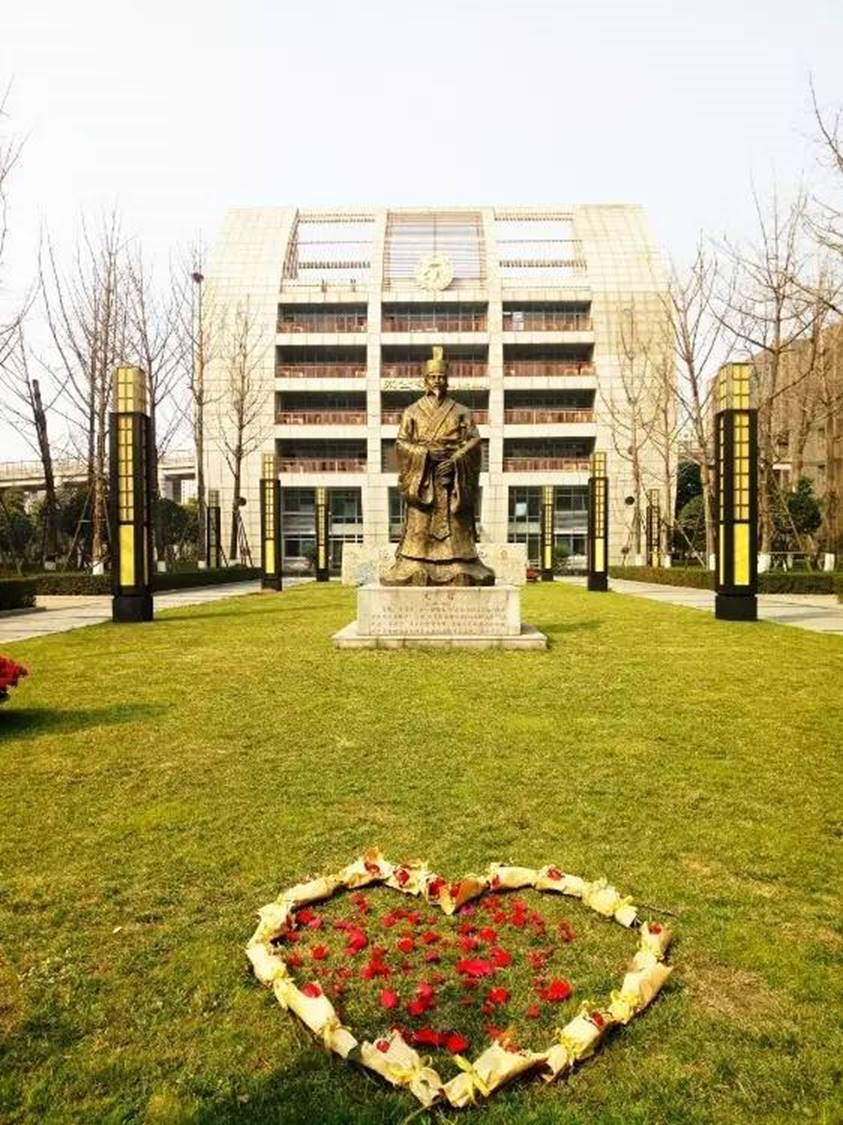 说明:http://mmbiz.qpic.cn/mmbiz_jpg/uPJ1csl0iaqSbeaNG8Lv9Wu5gWQErGy8Zv9TC4Ez0K1pQmwSl5OMN9UGibYicOtrIbiaicIZmEQnzEa7cOV5cT4nUyA/640?wx_fmt=jpeg&wxfrom=5&wx_lazy=1